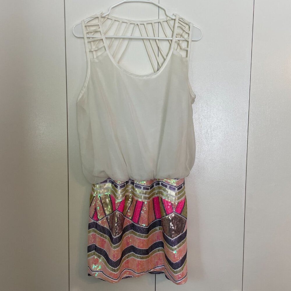 Sequins White and Pink Open Back Mini Party Dress - Large